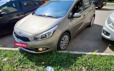 KIA cee'd III, 2012 год, 850 000 рублей, 2 фотография