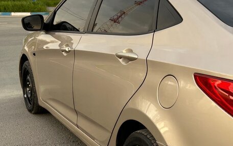 Hyundai Solaris II рестайлинг, 2011 год, 620 000 рублей, 14 фотография