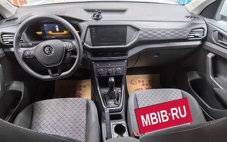 Volkswagen T-Cross I, 2023 год, 1 480 000 рублей, 6 фотография