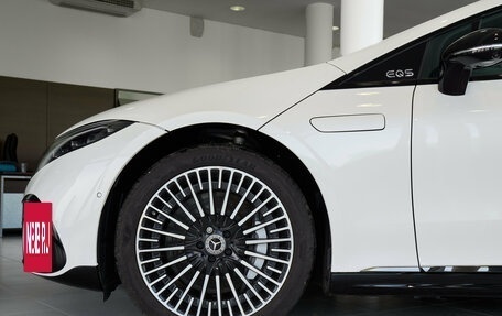 Mercedes-Benz EQS, 2022 год, 9 500 000 рублей, 28 фотография