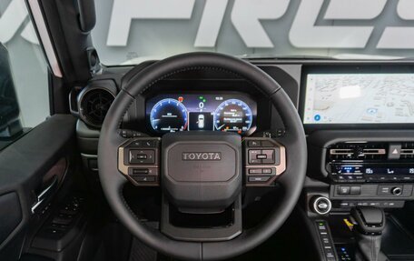 Toyota Land Cruiser Prado, 2025 год, 11 899 000 рублей, 14 фотография