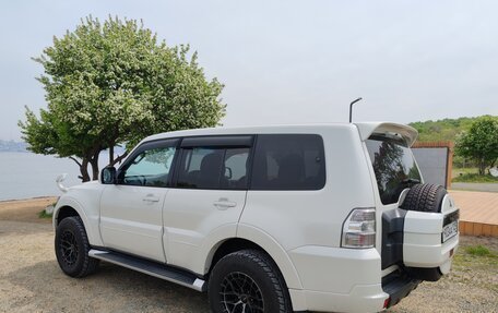 Mitsubishi Pajero IV, 2010 год, 2 050 000 рублей, 11 фотография