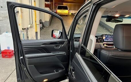 Mitsubishi Delica D:5 I, 2023 год, 2 300 000 рублей, 35 фотография