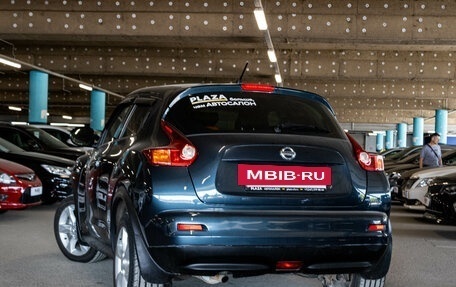 Nissan Juke II, 2011 год, 899 000 рублей, 3 фотография