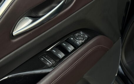 Cadillac Escalade V, 2021 год, 13 200 000 рублей, 13 фотография