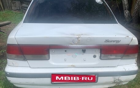 Nissan Sunny B15, 2000 год, 180 000 рублей, 2 фотография