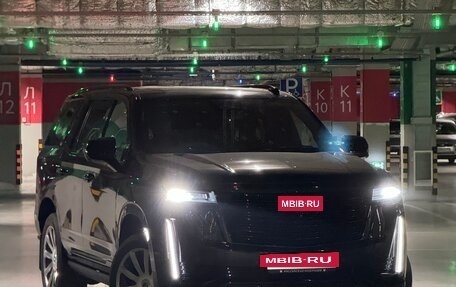 Cadillac Escalade V, 2021 год, 13 200 000 рублей, 22 фотография
