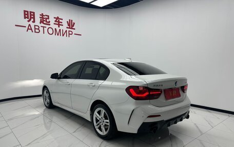 BMW 1 серия, 2022 год, 1 820 000 рублей, 5 фотография