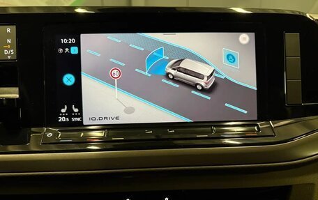 Volkswagen Multivan, 2022 год, 4 770 000 рублей, 13 фотография