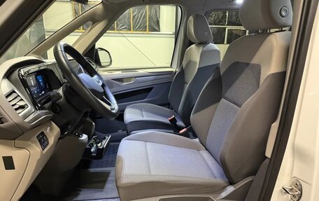 Volkswagen Multivan, 2022 год, 4 770 000 рублей, 18 фотография