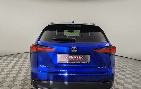 Lexus NX I, 2017 год, 3 499 000 рублей, 6 фотография
