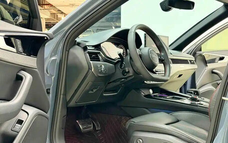 Audi A4, 2022 год, 2 450 444 рублей, 6 фотография