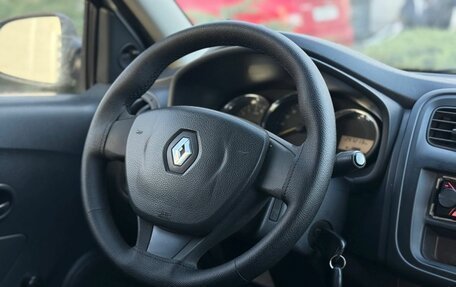 Renault Logan II, 2018 год, 375 000 рублей, 14 фотография