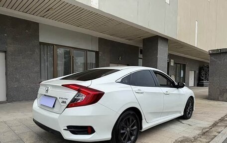 Honda Civic IX, 2021 год, 1 140 000 рублей, 5 фотография