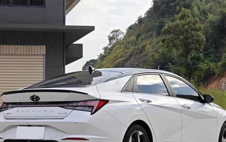 Hyundai Elantra, 2022 год, 1 210 000 рублей, 4 фотография