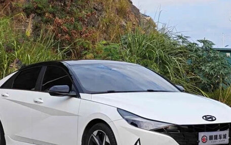Hyundai Elantra, 2022 год, 1 210 000 рублей, 3 фотография