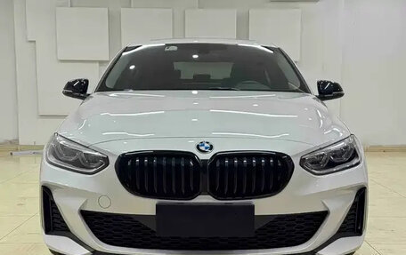 BMW 1 серия, 2021 год, 1 292 000 рублей, 2 фотография