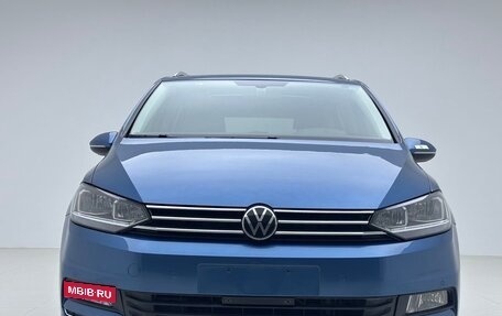 Volkswagen Touran III, 2019 год, 1 350 000 рублей, 6 фотография