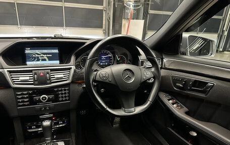 Mercedes-Benz E-Класс, 2011 год, 1 980 000 рублей, 8 фотография