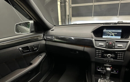 Mercedes-Benz E-Класс, 2011 год, 1 980 000 рублей, 9 фотография