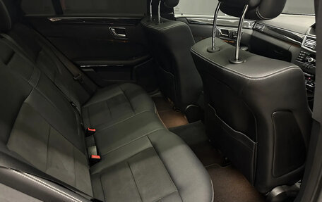 Mercedes-Benz E-Класс, 2011 год, 1 980 000 рублей, 14 фотография