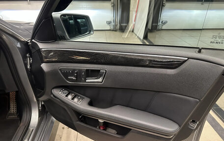 Mercedes-Benz E-Класс, 2011 год, 1 980 000 рублей, 20 фотография