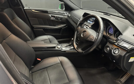Mercedes-Benz E-Класс, 2011 год, 1 980 000 рублей, 19 фотография