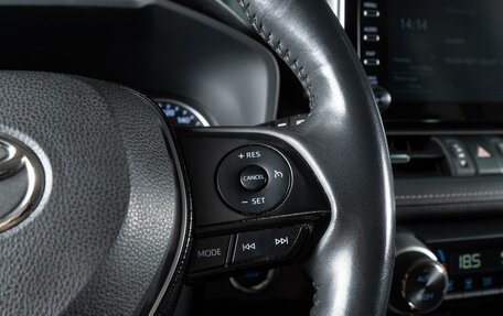 Toyota RAV4, 2019 год, 3 020 000 рублей, 20 фотография