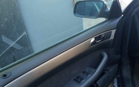 Audi A6, 1999 год, 350 000 рублей, 10 фотография