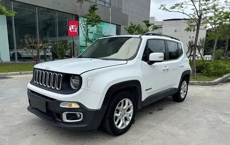 Jeep Renegade I рестайлинг, 2018 год, 1 092 000 рублей, 1 фотография