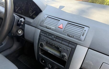 Skoda Fabia I, 2001 год, 207 000 рублей, 6 фотография