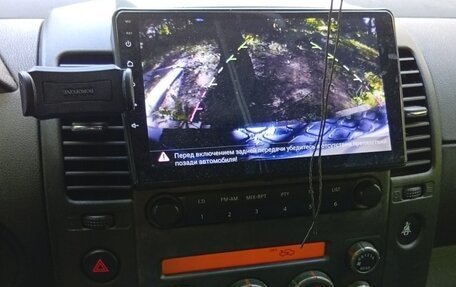 Nissan Pathfinder, 2008 год, 750 000 рублей, 1 фотография