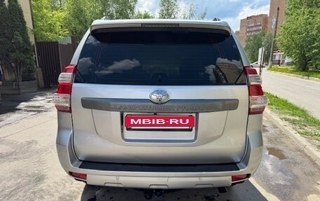 Toyota Land Cruiser Prado 150 рестайлинг 2, 2014 год, 3 150 000 рублей, 3 фотография