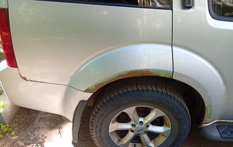 Nissan Pathfinder, 2008 год, 750 000 рублей, 11 фотография