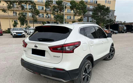 Nissan Qashqai, 2022 год, 2 070 000 рублей, 5 фотография