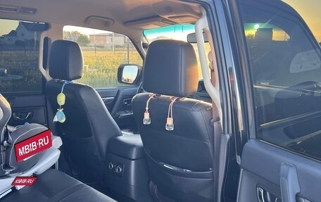 Mitsubishi Pajero IV, 2013 год, 2 500 000 рублей, 13 фотография