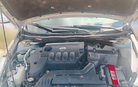 Nissan Teana, 2010 год, 900 000 рублей, 9 фотография