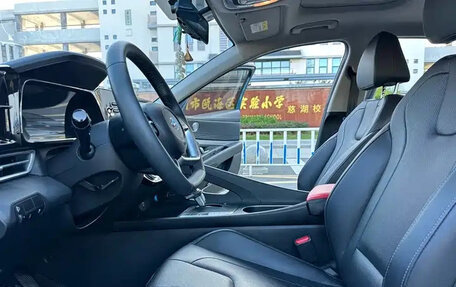 Hyundai Elantra, 2022 год, 1 290 004 рублей, 9 фотография
