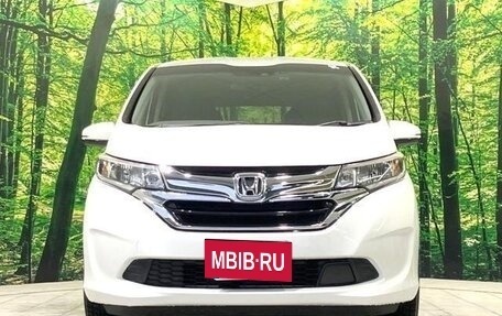 Honda Freed II, 2019 год, 1 350 000 рублей, 3 фотография