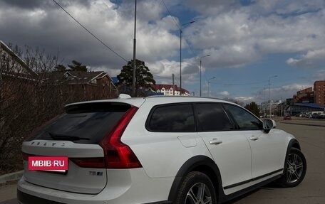 Volvo V90 Cross Country I рестайлинг, 2018 год, 2 650 000 рублей, 2 фотография