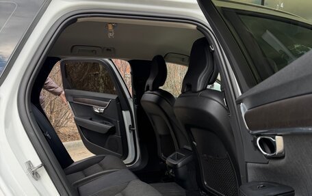 Volvo V90 Cross Country I рестайлинг, 2018 год, 2 650 000 рублей, 10 фотография