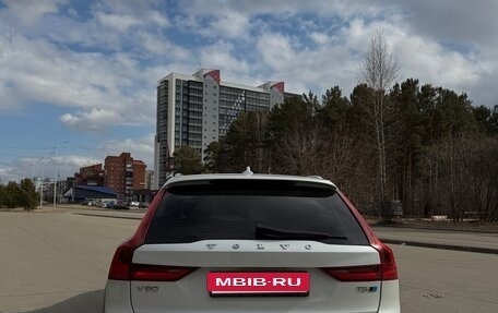 Volvo V90 Cross Country I рестайлинг, 2018 год, 2 650 000 рублей, 4 фотография