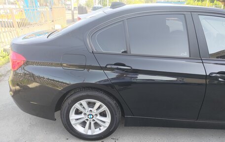 BMW 3 серия, 2017 год, 1 750 000 рублей, 10 фотография