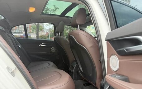 BMW 1 серия, 2022 год, 1 450 000 рублей, 11 фотография