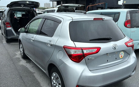 Toyota Vitz, 2018 год, 780 000 рублей, 6 фотография