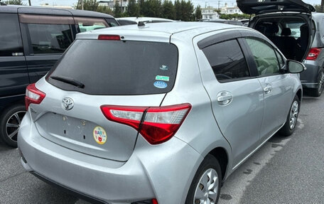 Toyota Vitz, 2018 год, 780 000 рублей, 8 фотография