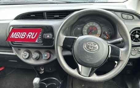Toyota Vitz, 2018 год, 780 000 рублей, 7 фотография