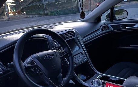 Ford Fusion (North America) II, 2018 год, 1 250 000 рублей, 5 фотография