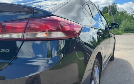 Hyundai Elantra VI рестайлинг, 2017 год, 1 500 000 рублей, 17 фотография