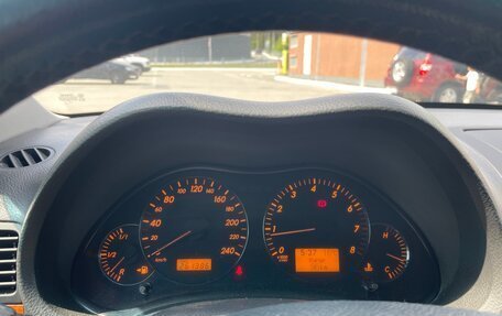 Toyota Avensis III рестайлинг, 2008 год, 710 000 рублей, 34 фотография
